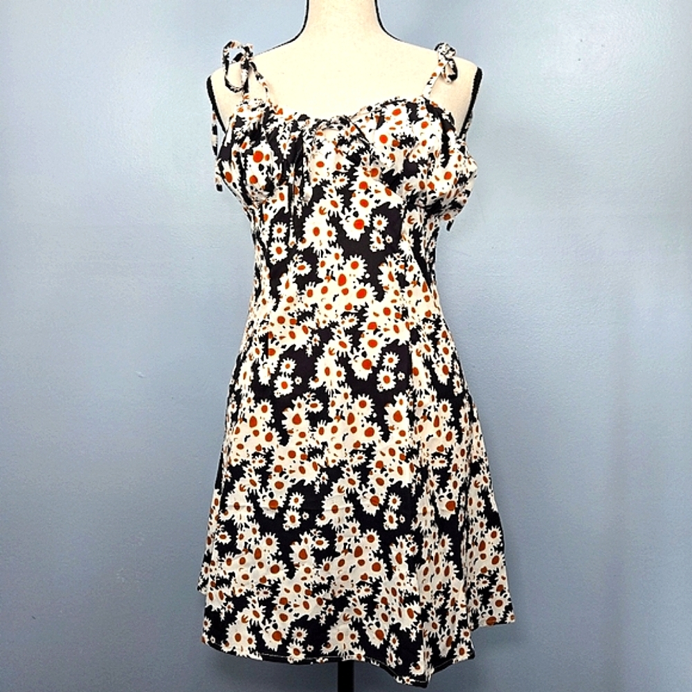 NWOT Daisy Floral‎ Print Tie Neck Boho Summer Spaghetti Strap Dress Size S/M